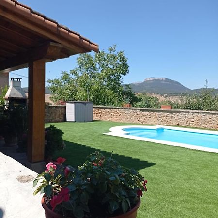El Encinedo Villa Genevilla Bagian luar foto