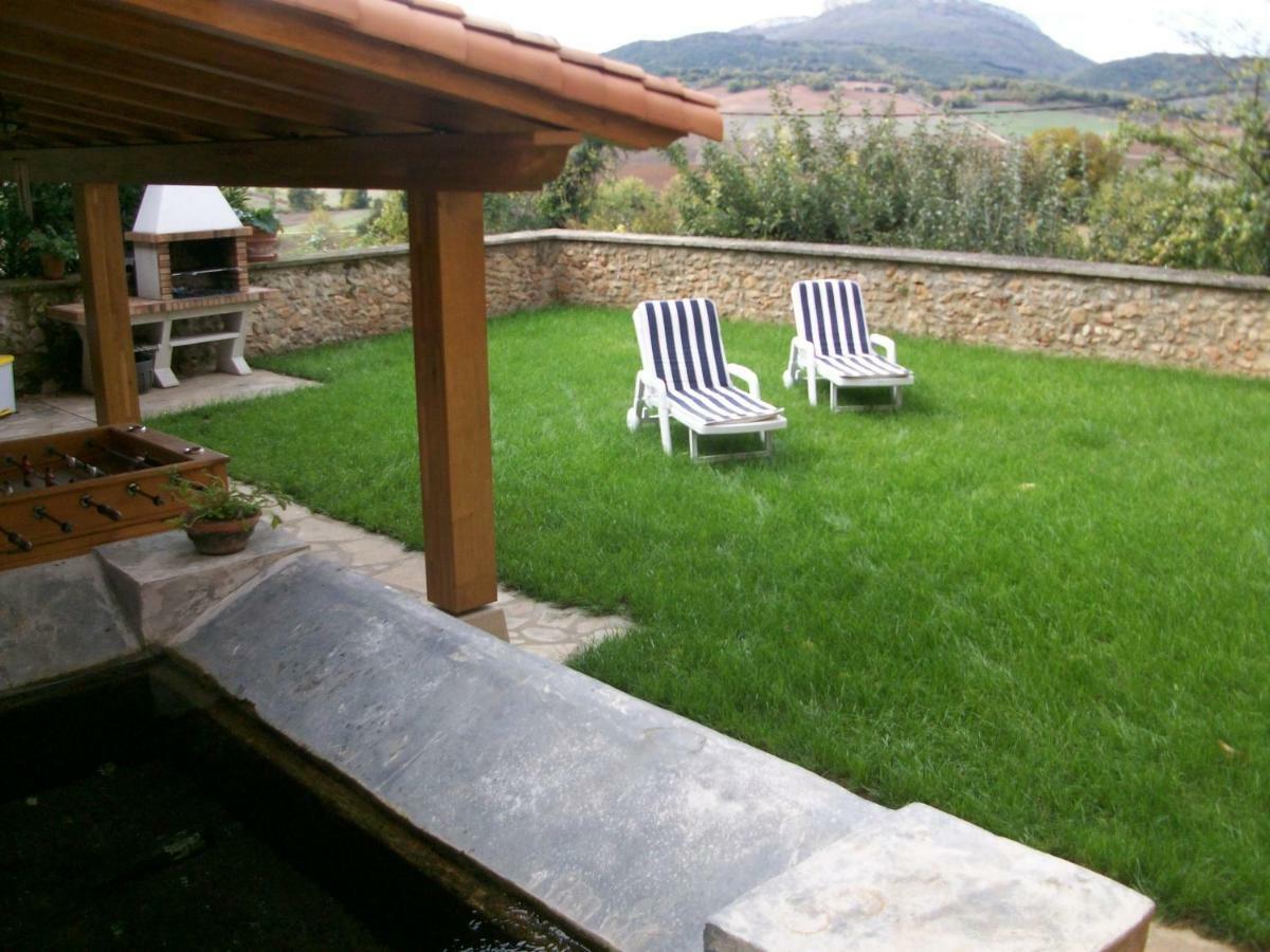 El Encinedo Villa Genevilla Bagian luar foto